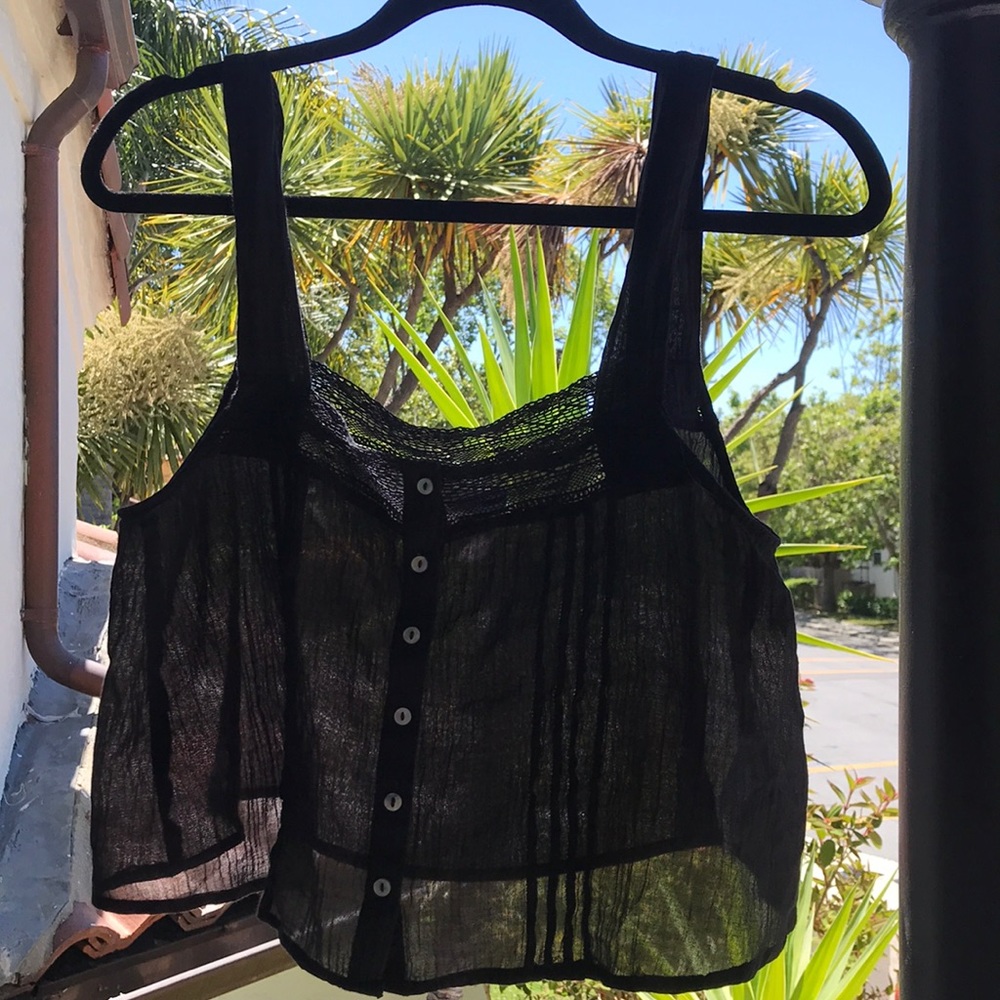 Black Flowy Urban Tank